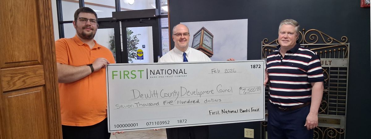 FNBT employees gift check to DCDC employee